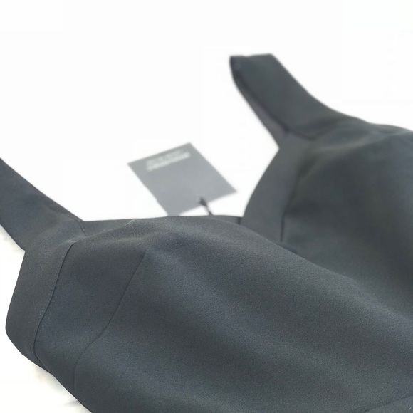 Banana Republic black top with basque - Picture 4 of 5